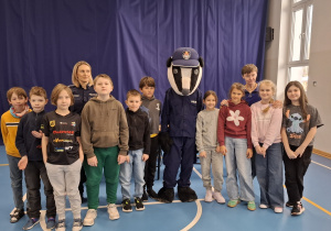 Klasy 1-3 na spotkaniu z Policją