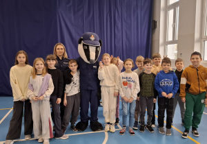 Klasy 1-3 na spotkaniu z Policją