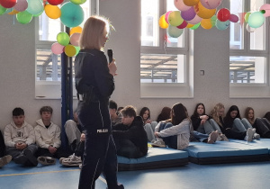 Klasy 7-8 na spotkaniu z Policją